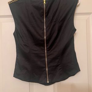 Busier too with back zipper